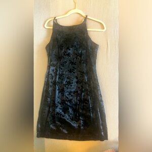 Breakin Loose Vintage Black dress with velour flower print size 11/12 new